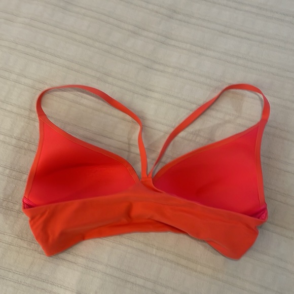 Victoria’s Secret Bra - Picture 2 of 3